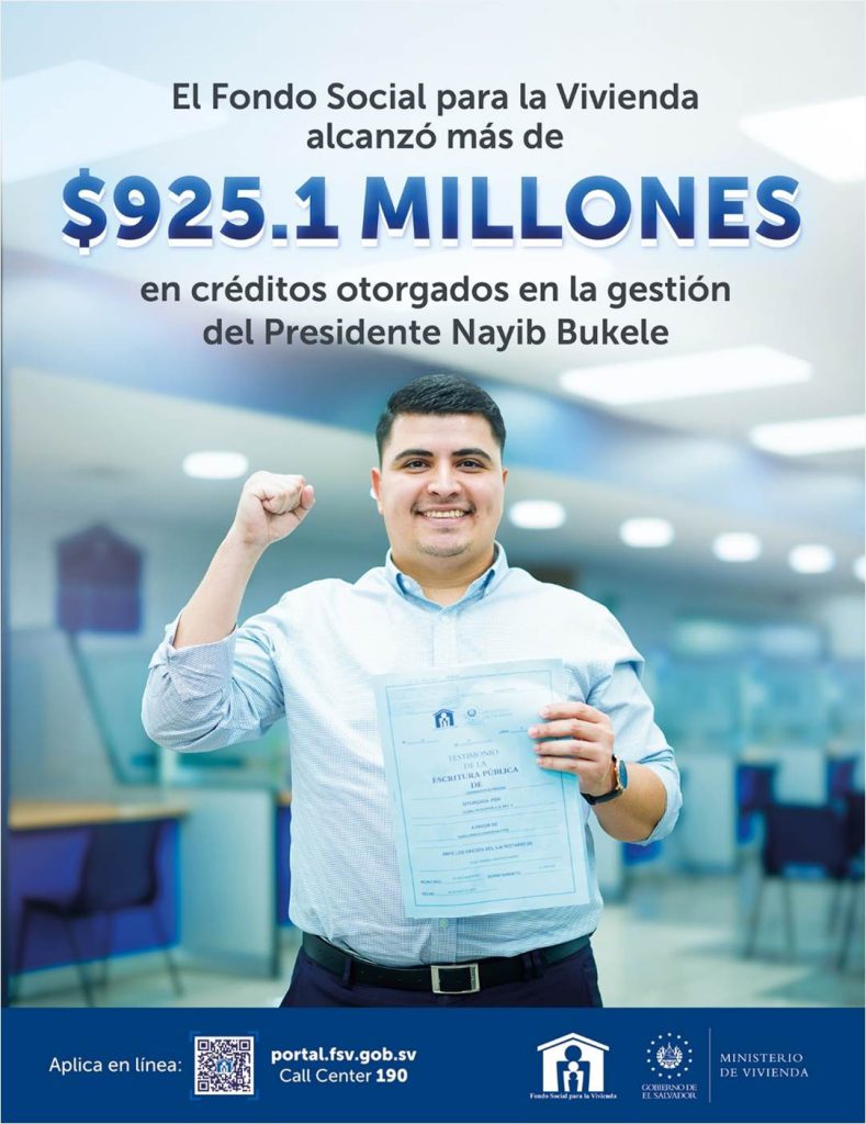 Imagen de cliente escriturando
