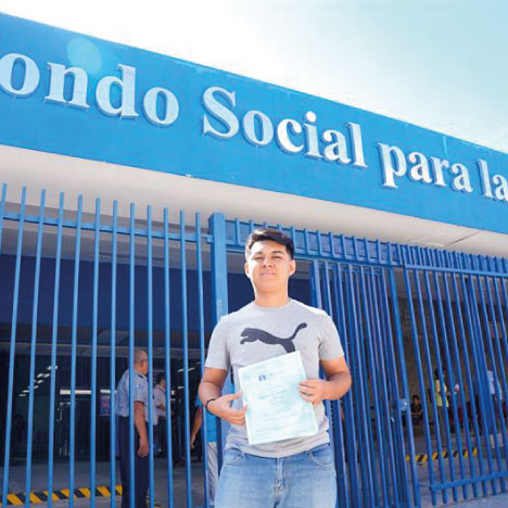Imagen de cliente con escritura